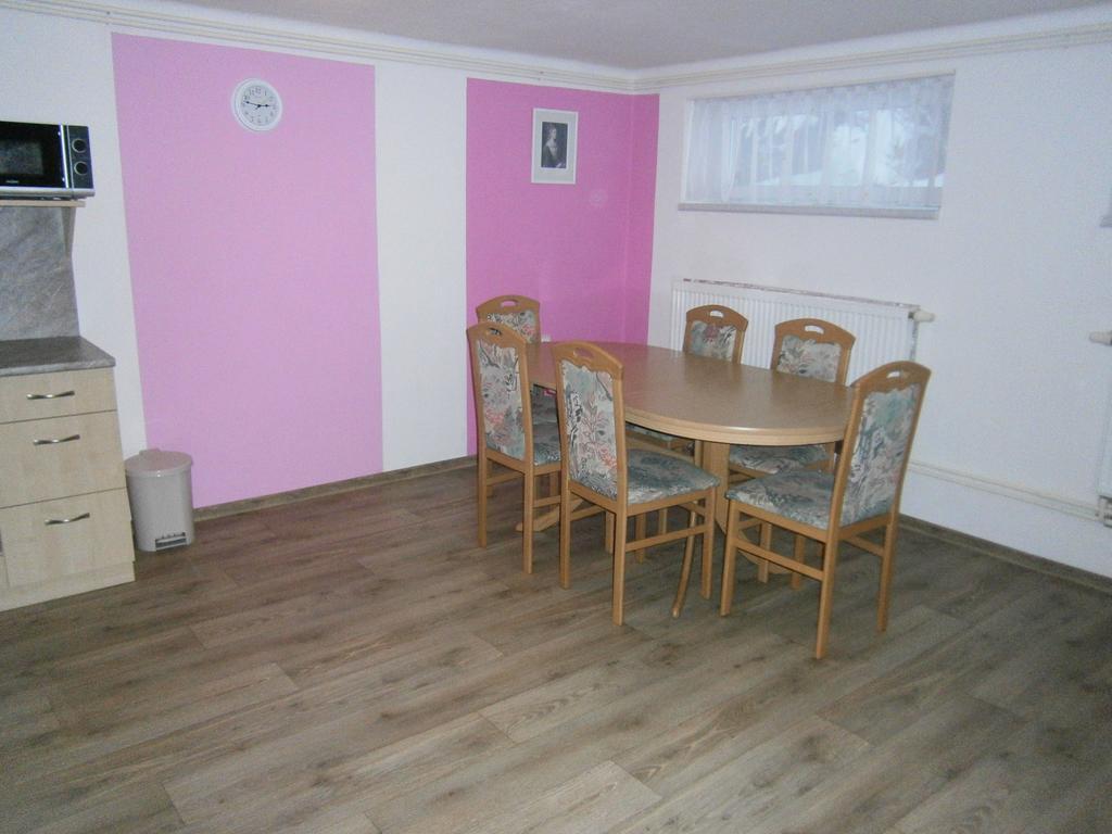 Apartman Pod Kamencem Appartement Jablonec nad Jizerou Buitenkant foto